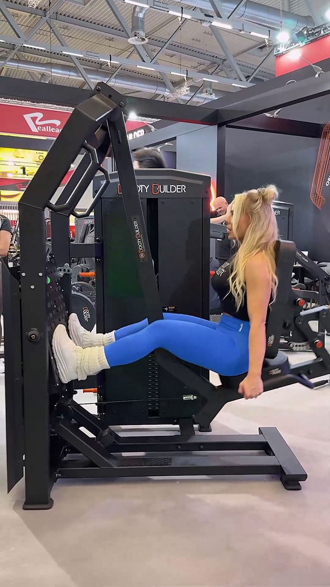 Booty Builder Pendulum Hip Press Selectorizada — Booty Builder